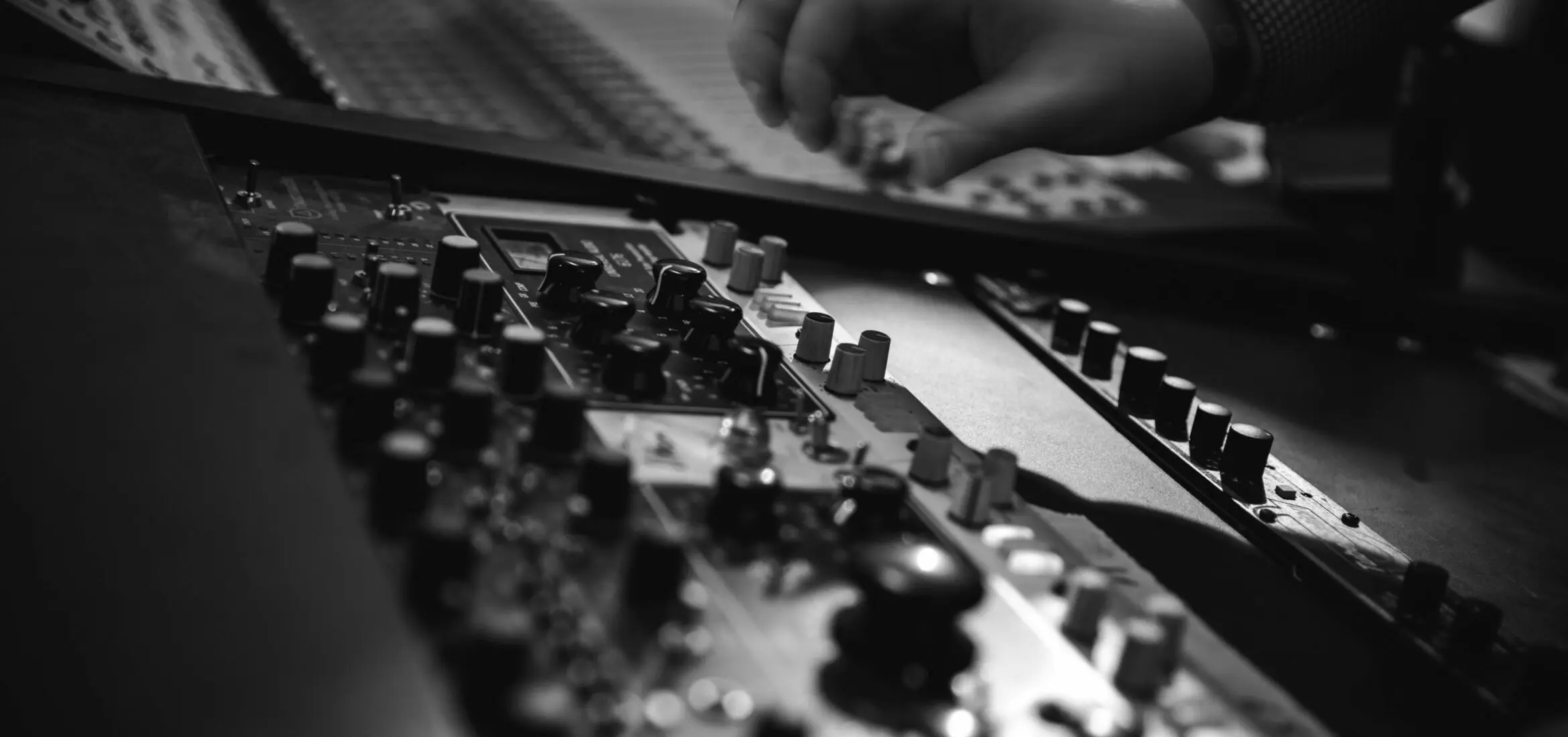 How to Use BandLab Like a Pro for Experimental & Indie...